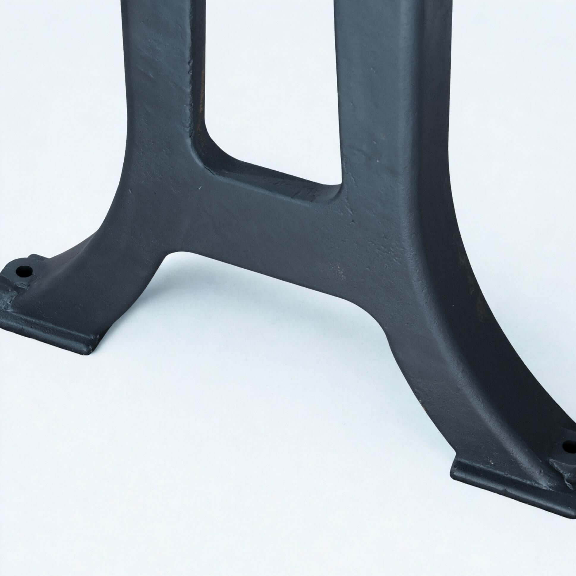 YW-CL-012, Super Heavy Duty Cast Iron Dining Table Legs 72cm Tall