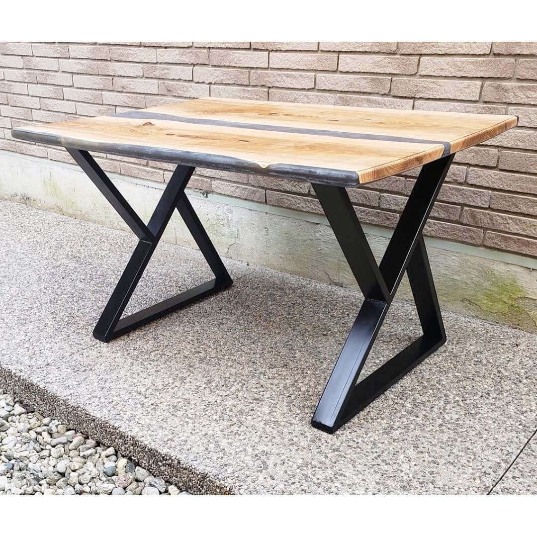 Dining table legs pair, black Z-frame with angled feet, metal cross braces